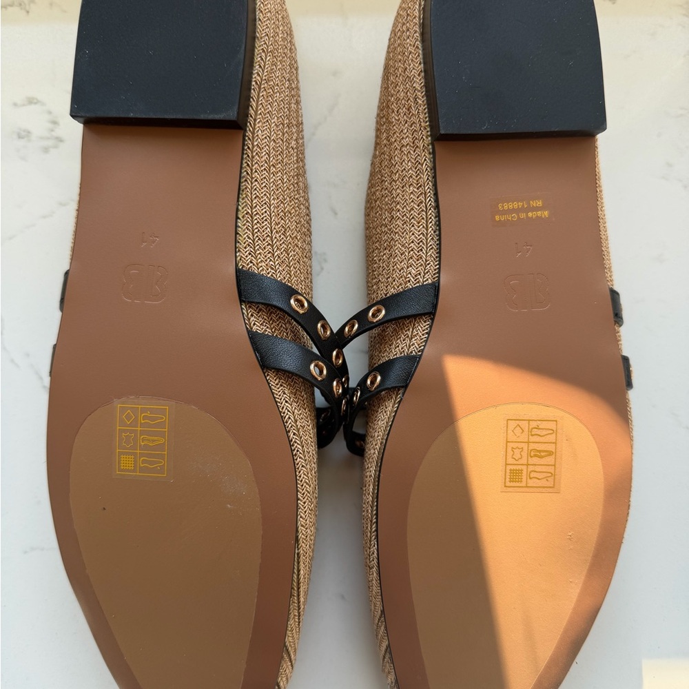 Anthropologie Bibi Lou Women's Tan Flats with Black Accents - Picture 2 of 3